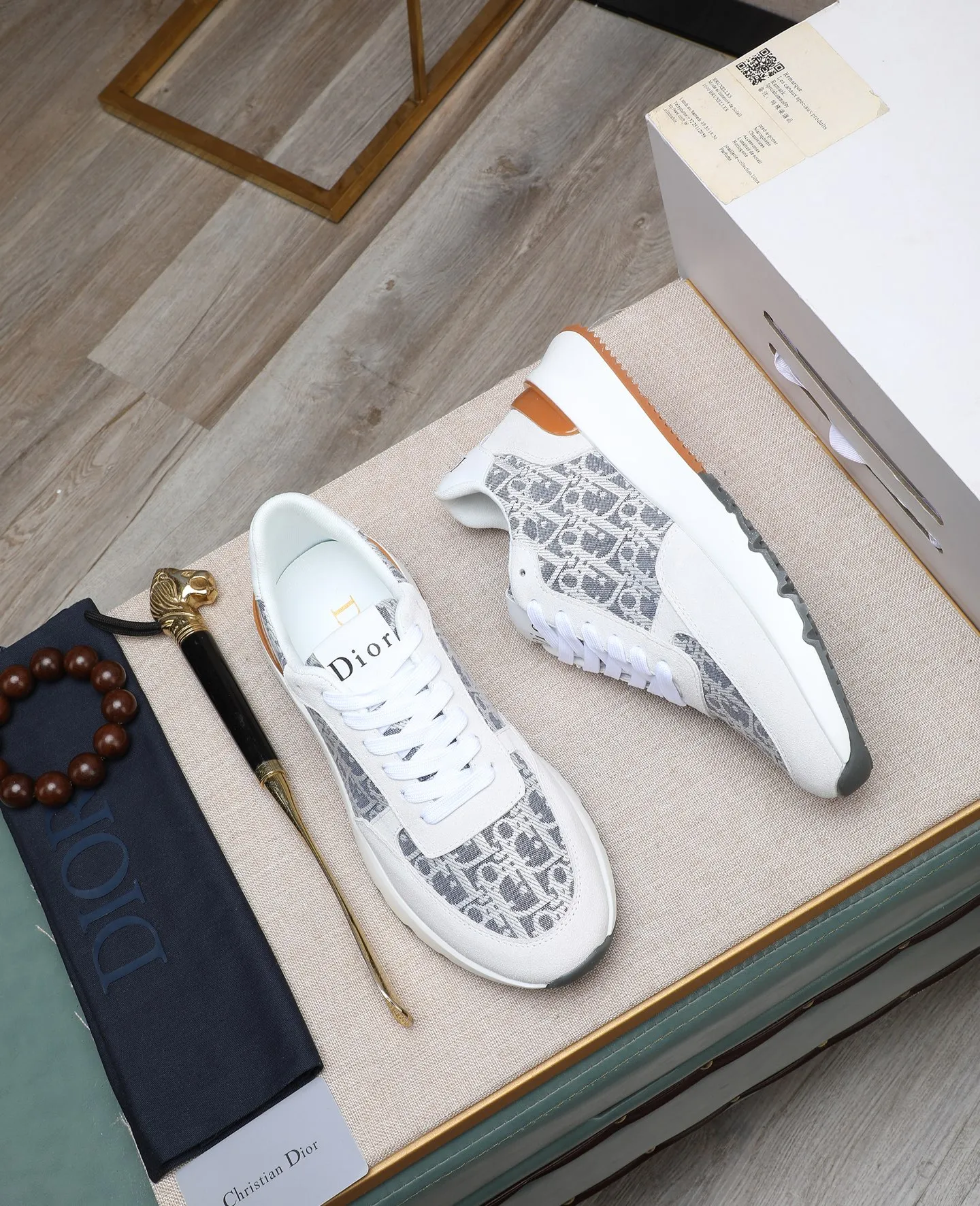 Men's men's shoes💰460 🌹🌹[Dior] latest model🙈original replica! 👟👟👟You can go to the top-notch workmanship. The upper is made of Italian 🇮🇹imported cowhide. The mesh lining is suitable for travel. The original replica outsole makes it suitable for all kinds of travel, showing low-key luxury. Let quality speak for itself. Color: Size: 38-44